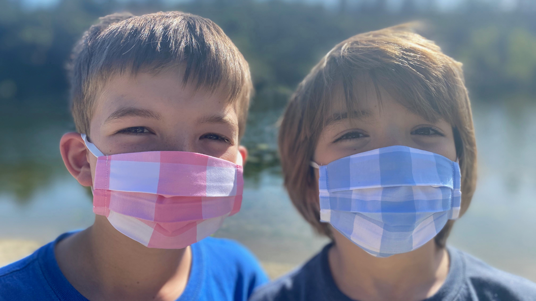 Gap Inc Steps Up Production Of Face Masks While Giving Back Gap Inc