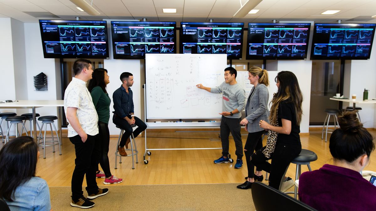 Gap Inc.’s Mission Control Prepares for the Best (and Worst) of Peak